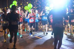 BIB: 41536, 215, 44737, 0660, 41179
                            <button type="button" onclick="openModal(18280765)" class="btn btn-primary btn-sm float-right btn-popup" data-toggle="modal" data-target=".modal-high-quality">
                        <i class="fas fa-shopping-cart"></i> Add to Cart
                    </button>
                                            <button type="button" onclick="isThisMe(18280765, true)" class="btn btn-success btn-sm float-right btn-popup btn-isme hidden" data-toggle="tooltip" data-placement="bottom" title="นี่คือรูปของคุณใช่ไหม คลิกที่นี่เพื่อเอาเข้าอัลบั้ม">
                        <i class="fas fa-plus"></i> Add to album
                    </button>
                    <button type="button" onclick="isThisMe(18280765, false)" class="btn btn-warning btn-sm float-right btn-popup btn-isnotme hidden">
                        <i class="fas fa-ban"></i> Remove from album
                    </button>